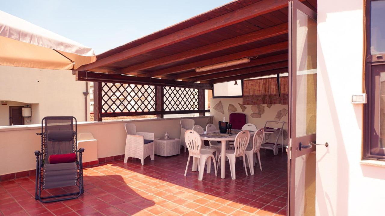 Pm 12 Via Achille Grandi Guest House Alghero Exterior foto